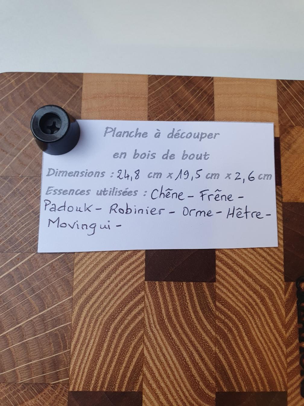 Planche à découper en bois debout  - vue 3