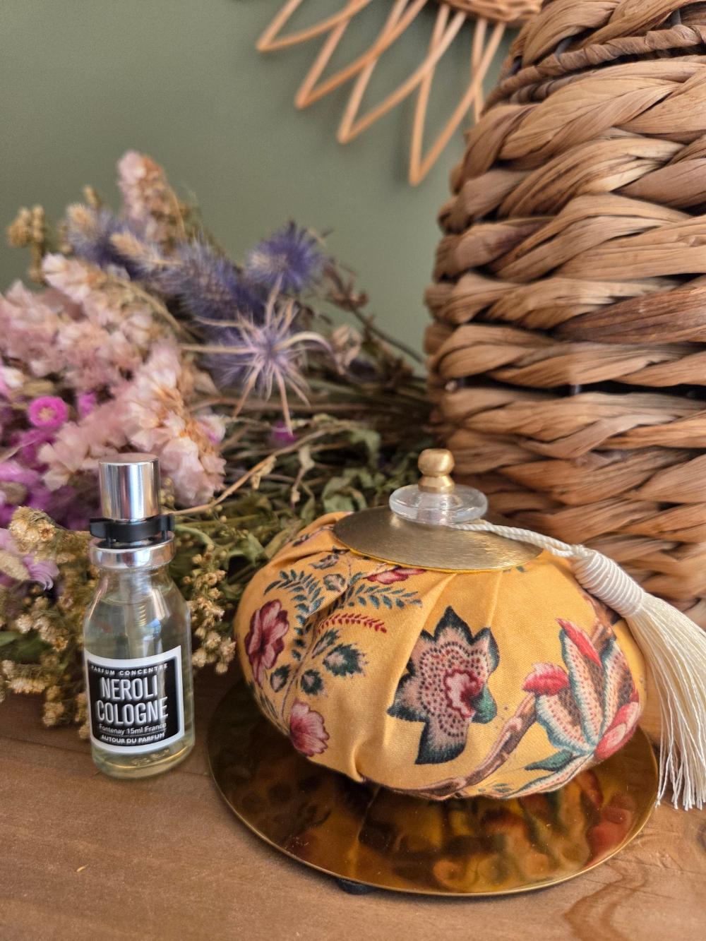 Aumônière parfumée Néroli Cologne Passion- parfum d'intérieur avec recharge et coupelle - vue 2