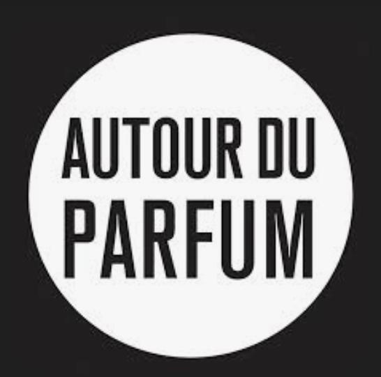 AUTOUR DU PARFUM