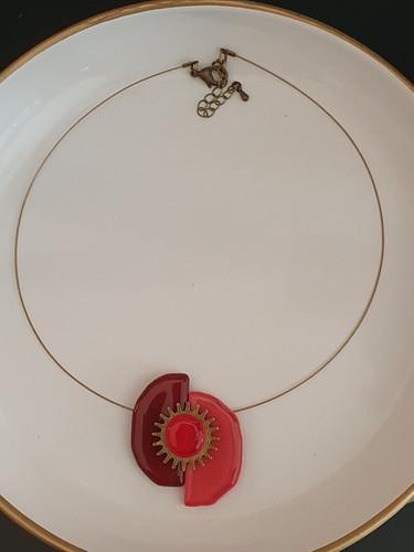 COLLIER GRAND SOLEIL ROUGE - vue 2