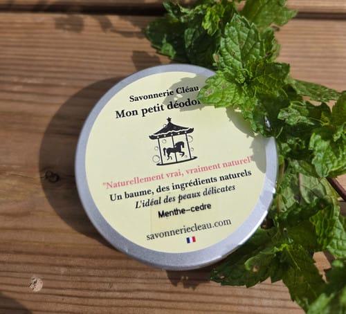 Savonnerie Claire Mon petit désodorisant natural treatement naturel menthe-cèdre D'Ici et de Claire.